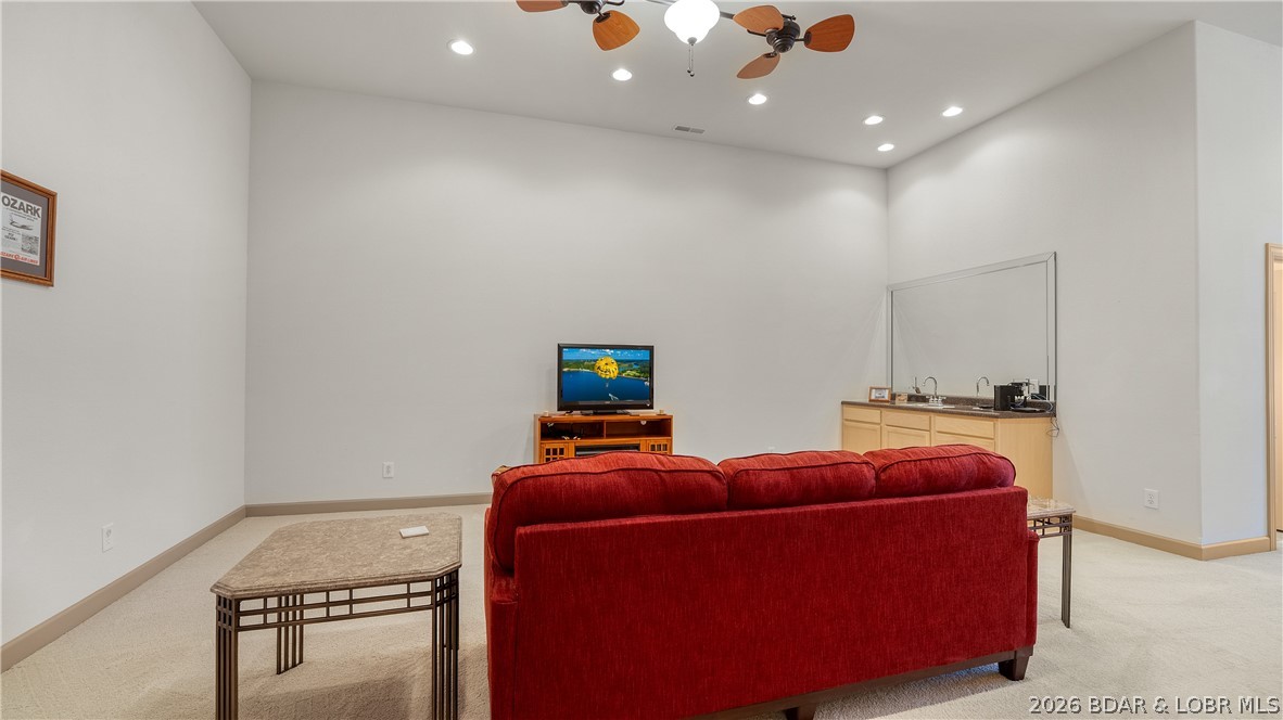 The Palms - Residential