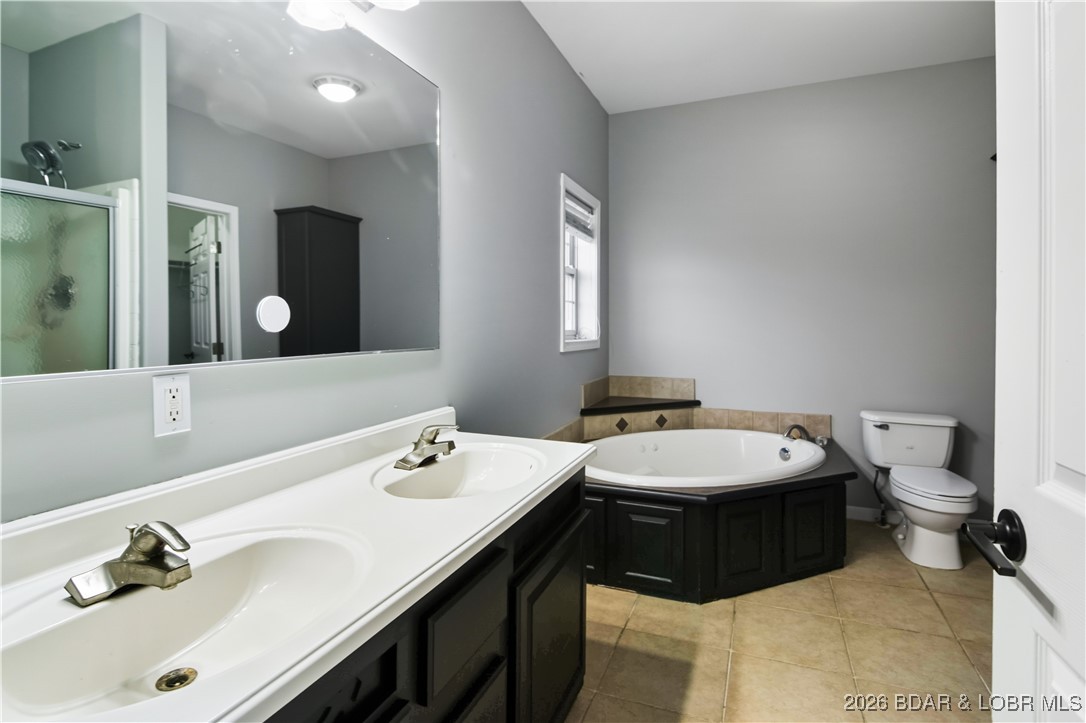 Kays Point #8 - Residential