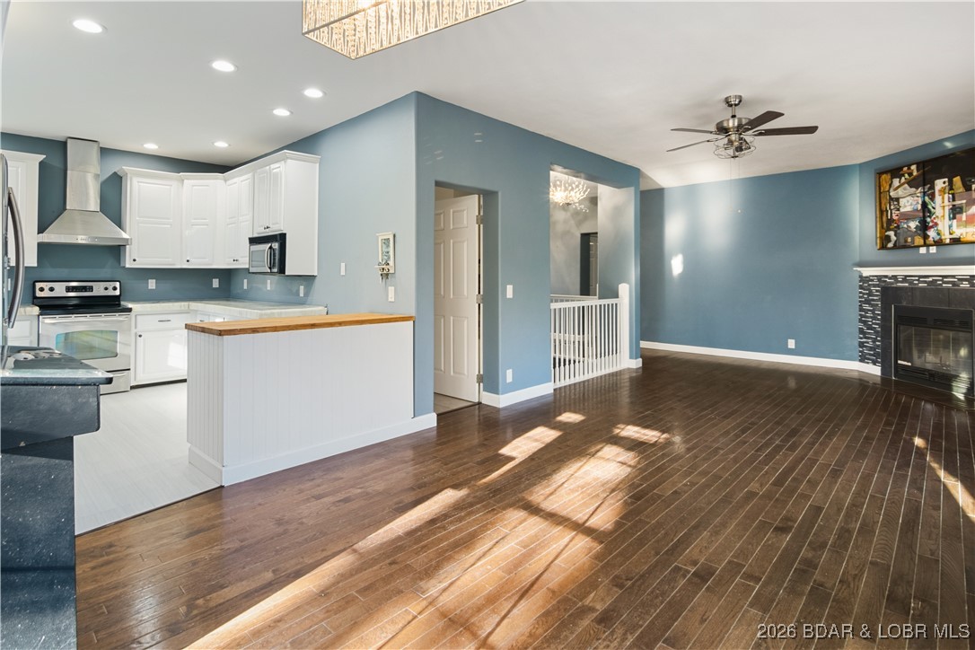 Kays Point #8 - Residential