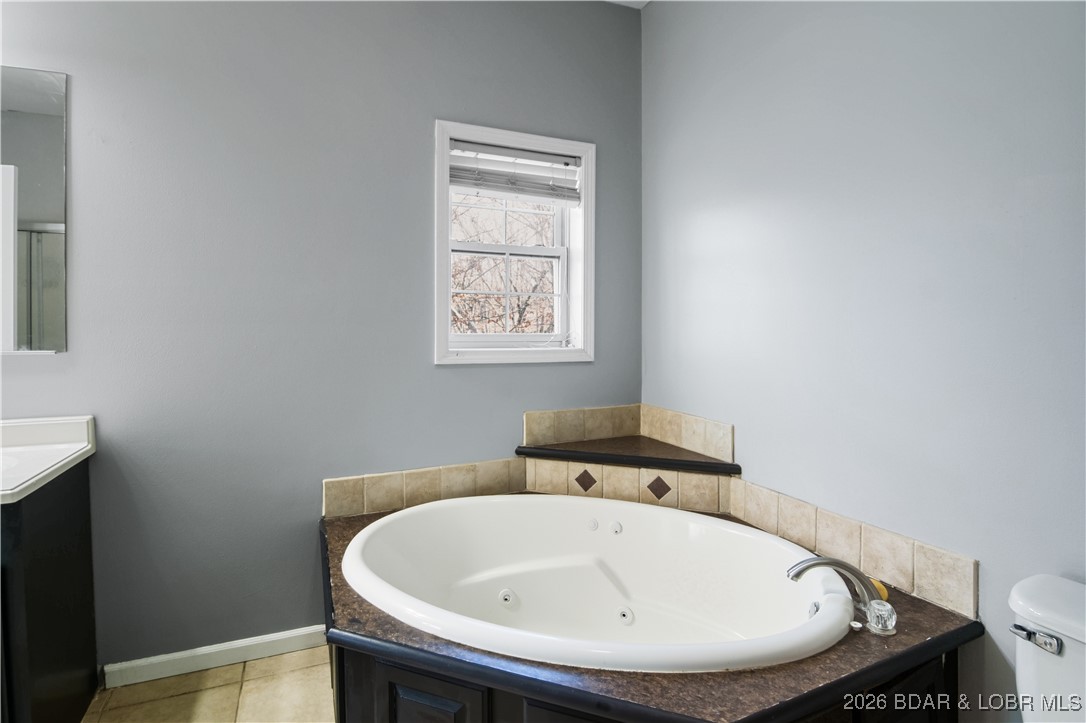 Kays Point #8 - Residential