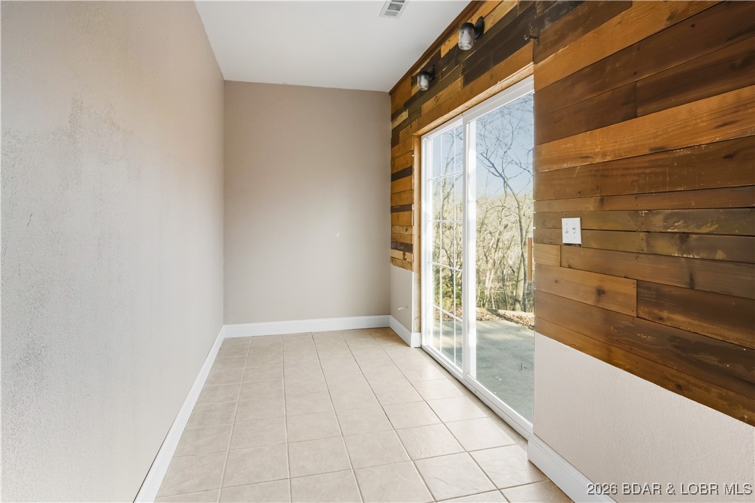 Kays Point #8 - Residential