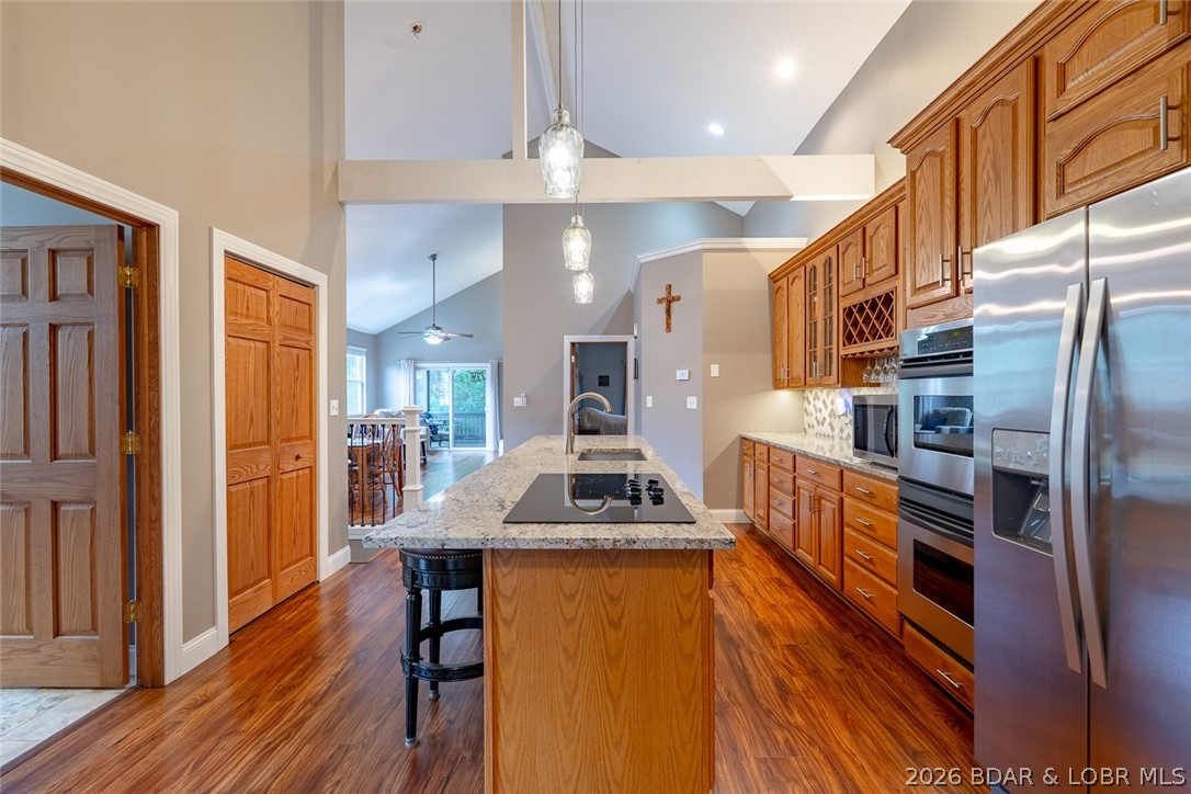 Fox Ridge Neighborhood - Residential