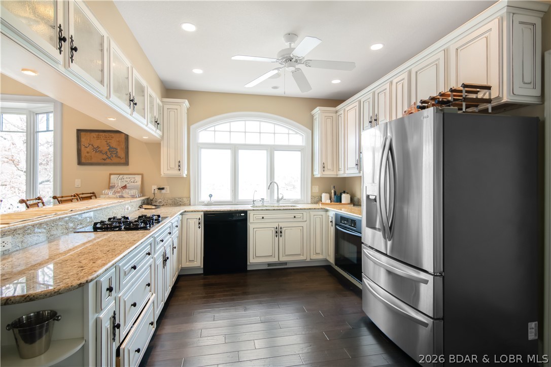 Eagle Bay - Residential