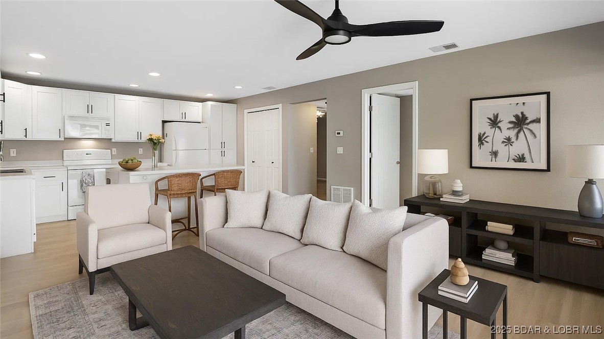 Southwood Shores Condominium - Residential