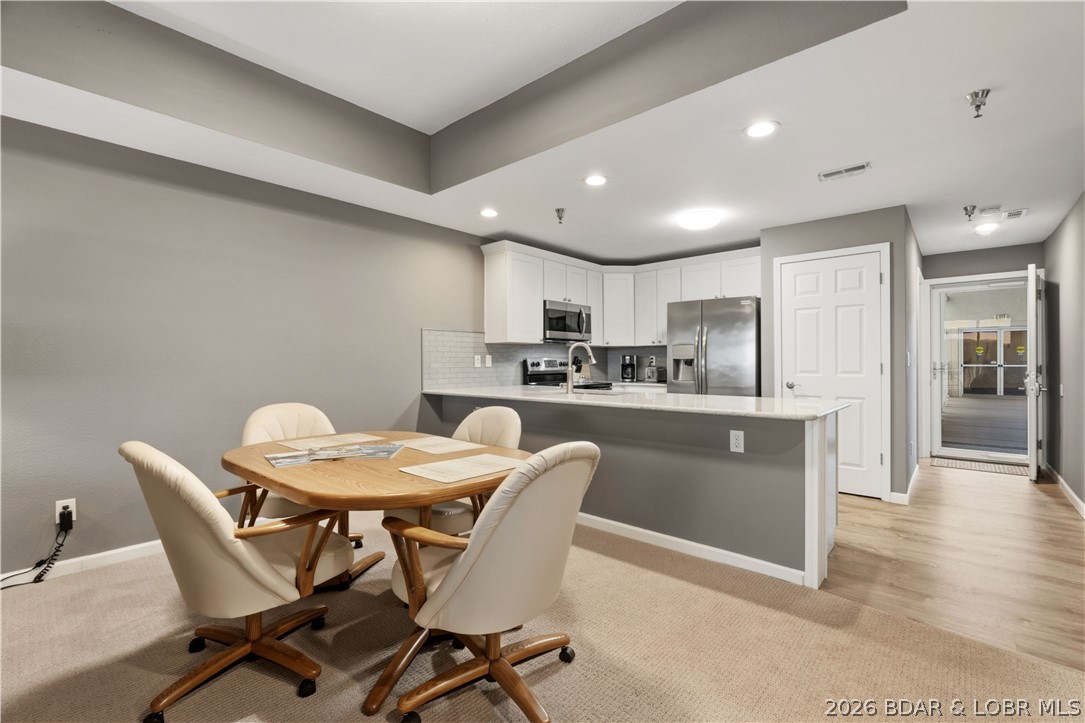 The Towers at Parkview Bay - Residential