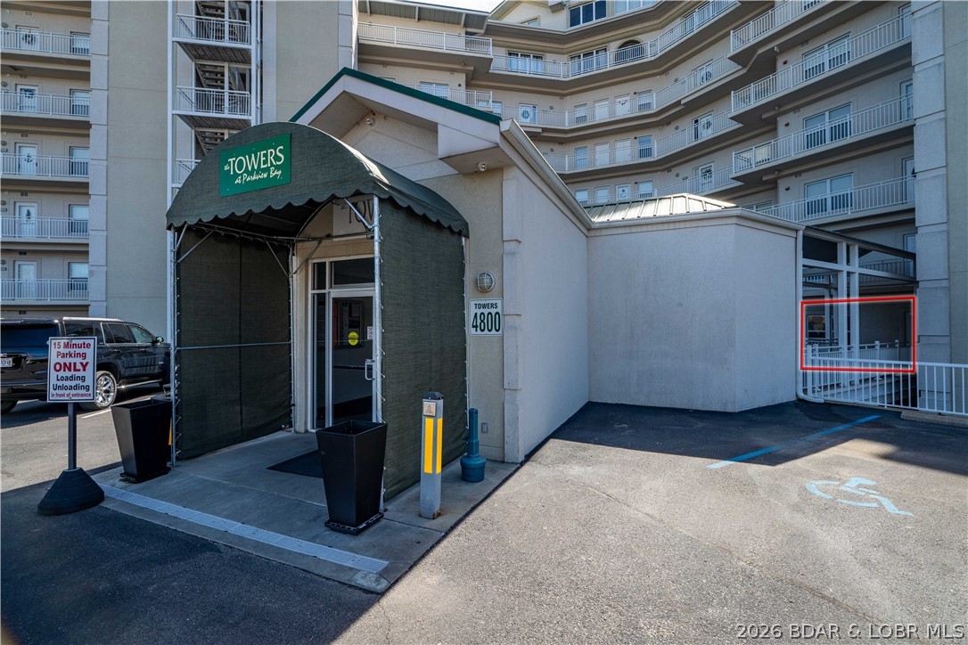 The Towers at Parkview Bay - Residential