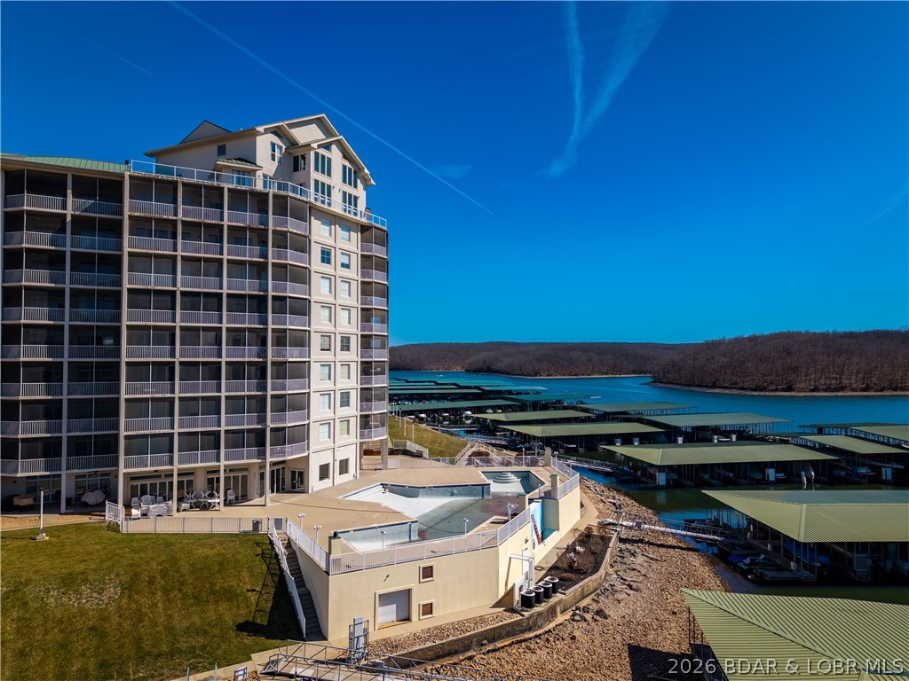 The Towers at Parkview Bay - Residential