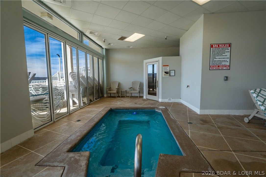 The Towers at Parkview Bay - Residential