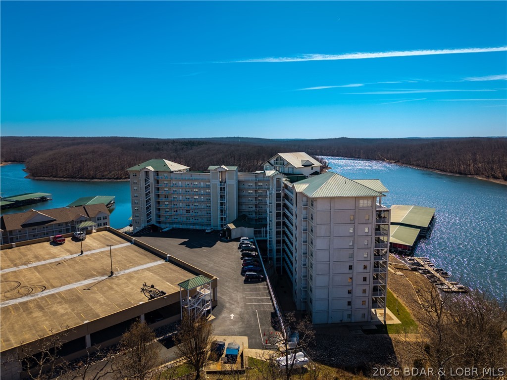 The Towers at Parkview Bay - Residential