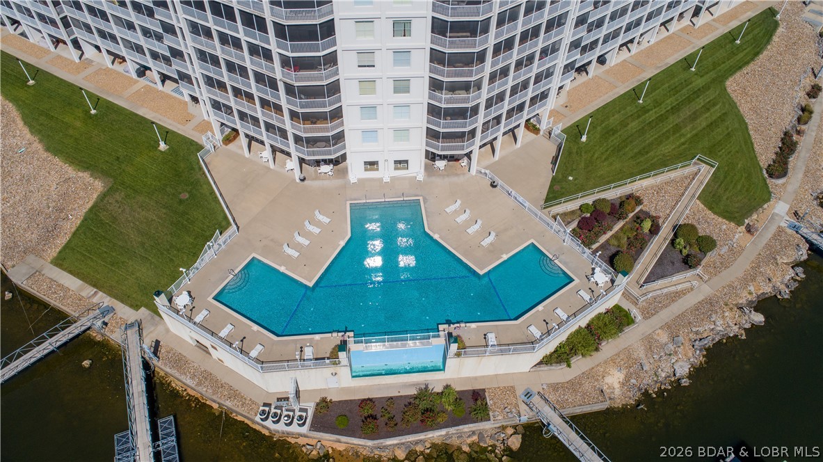 The Towers at Parkview Bay - Residential