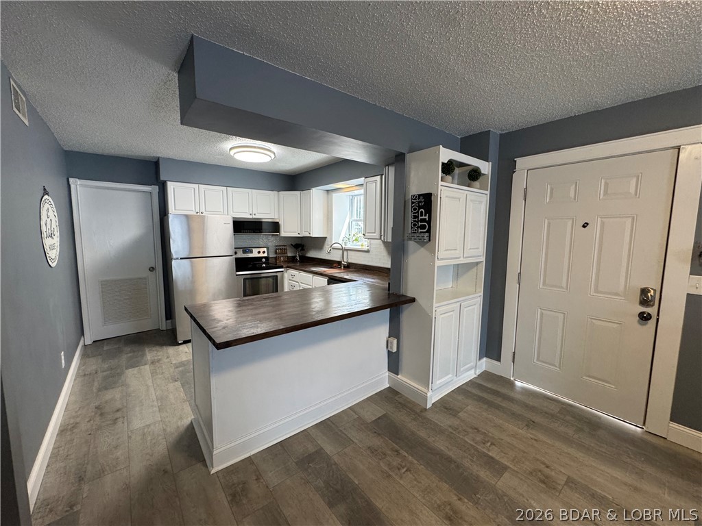 Wheel House Villas - Residential