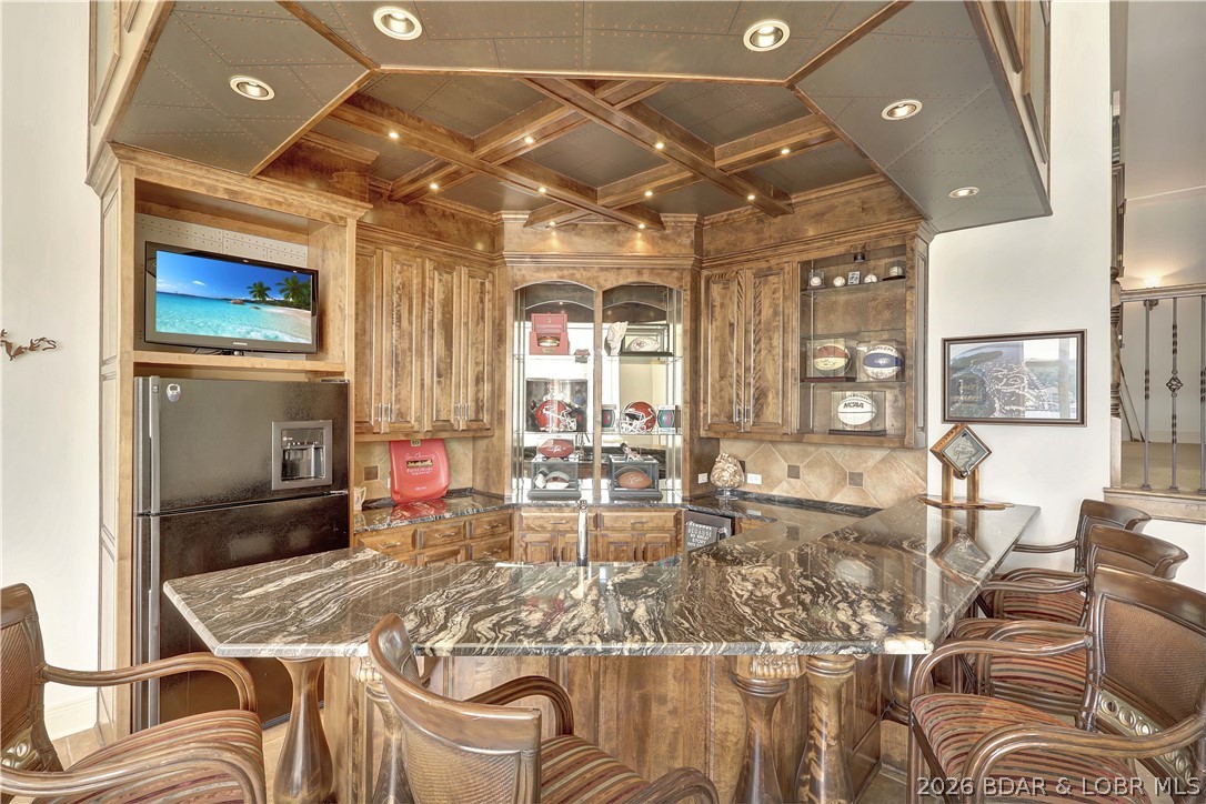 Grand Point No. 2 - Residential