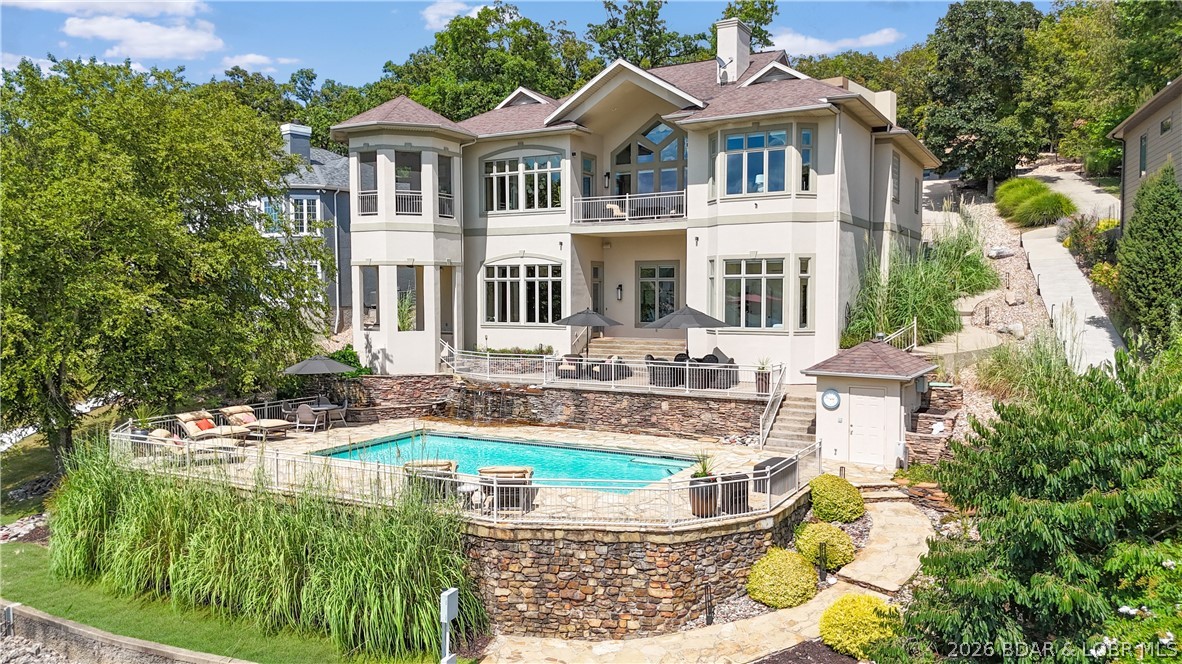 Grand Point No. 2 - Residential