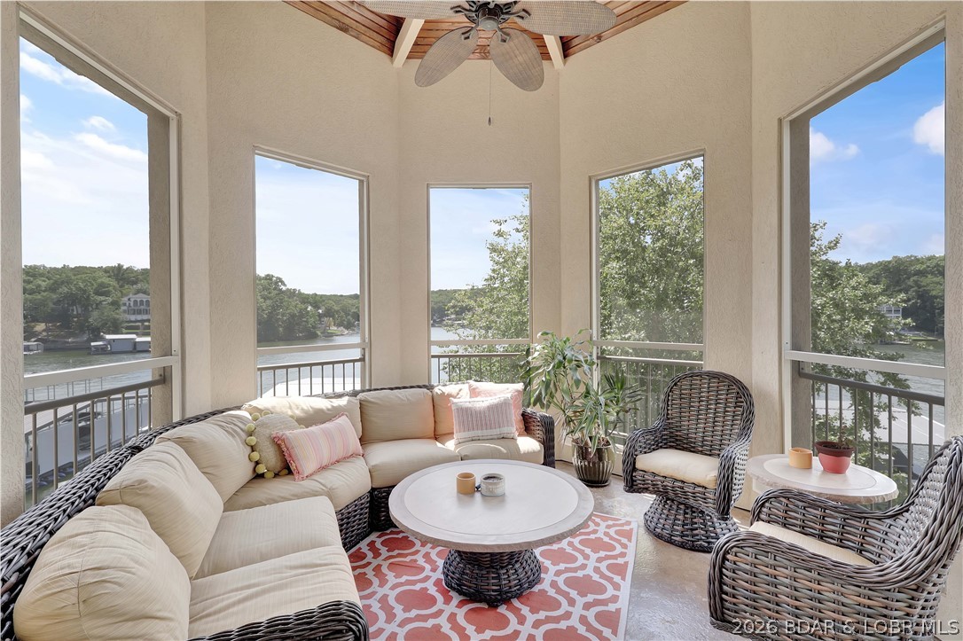 Grand Point No. 2 - Residential