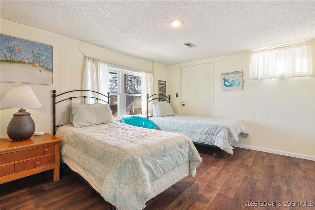 Isle of Harts - Residential