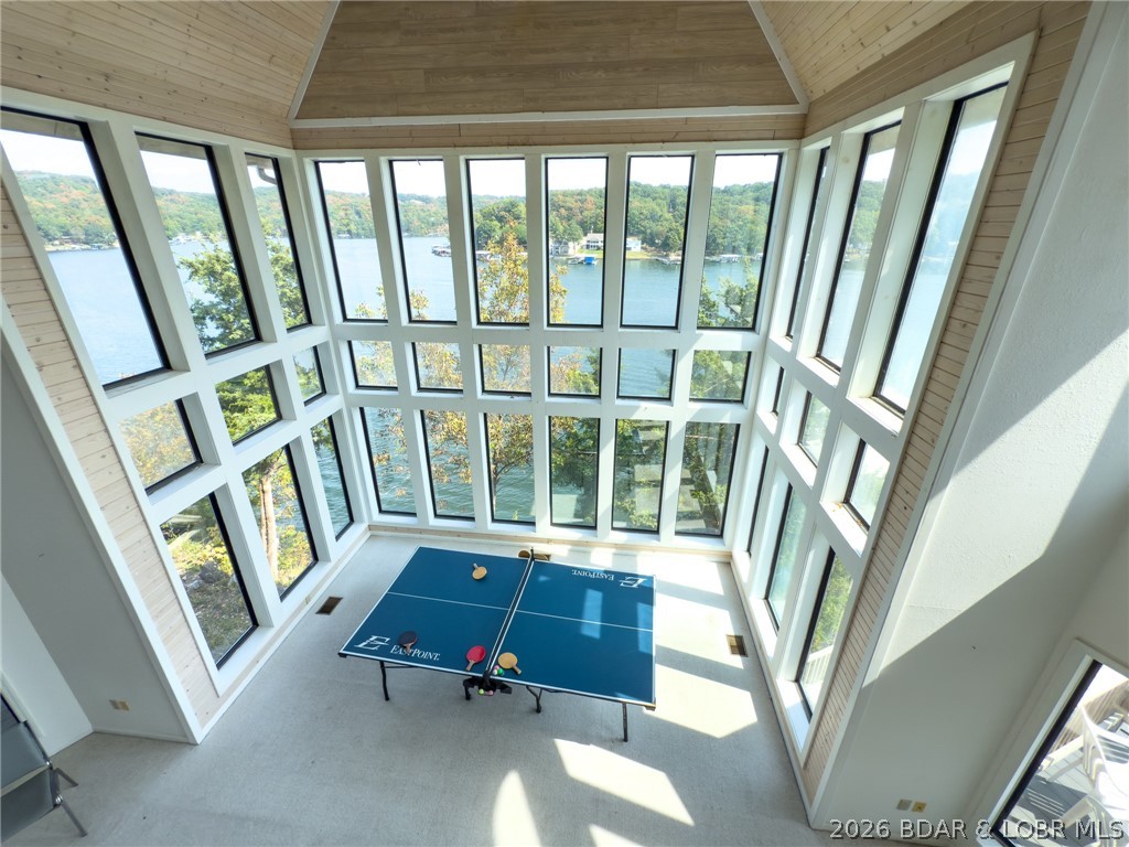 Oak Bluff Condominium - Residential