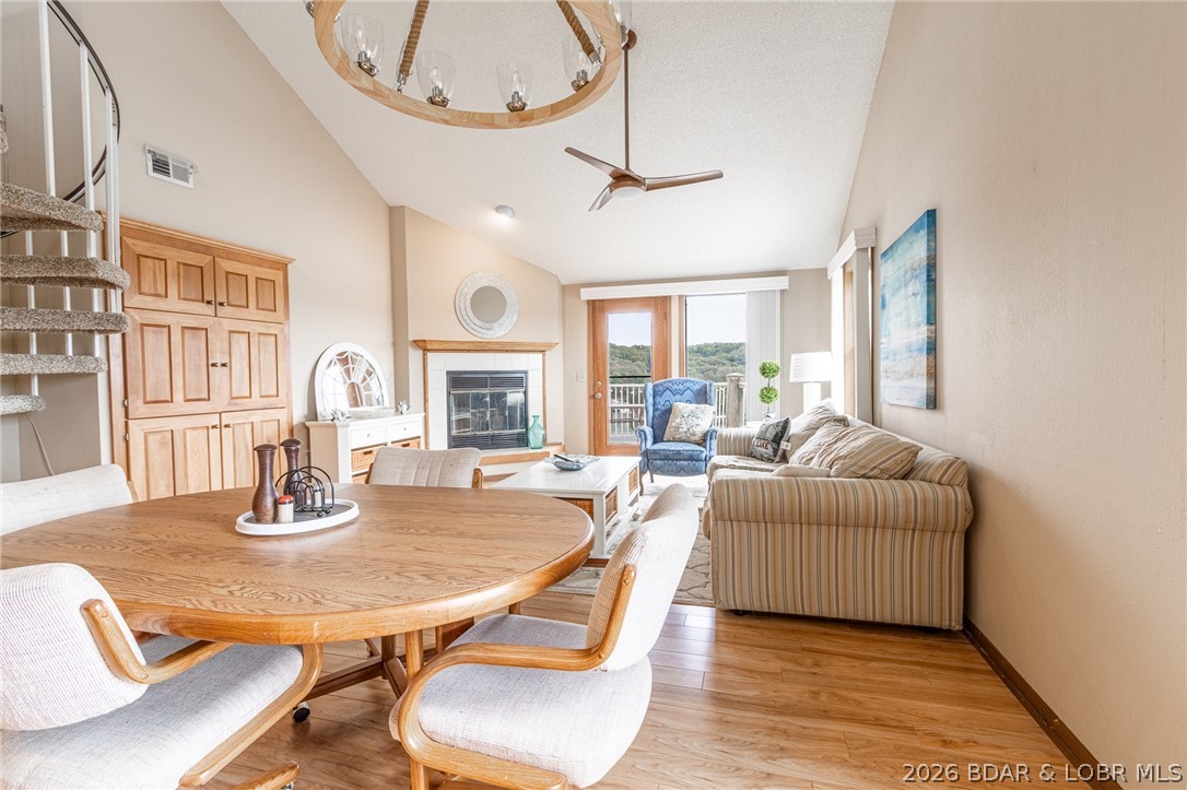 Oak Bluff Condominium - Residential