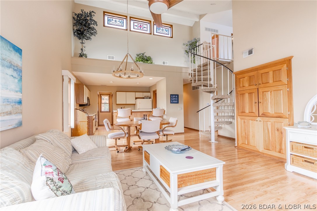 Oak Bluff Condominium - Residential