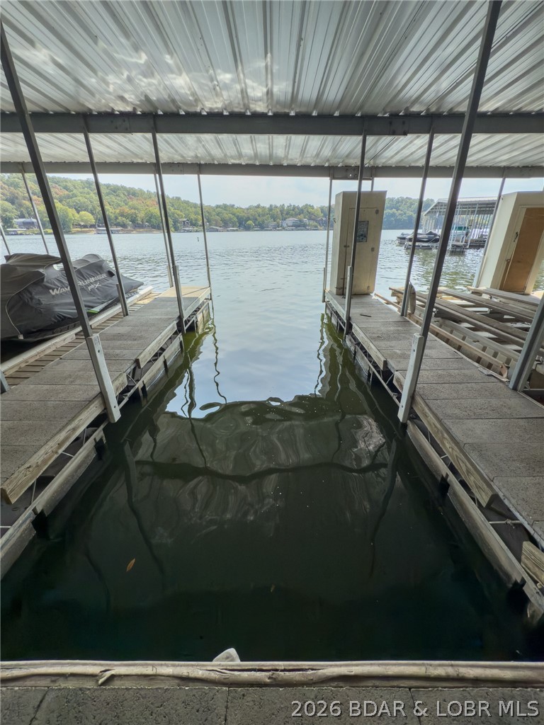 Oak Bluff Condominium - Residential