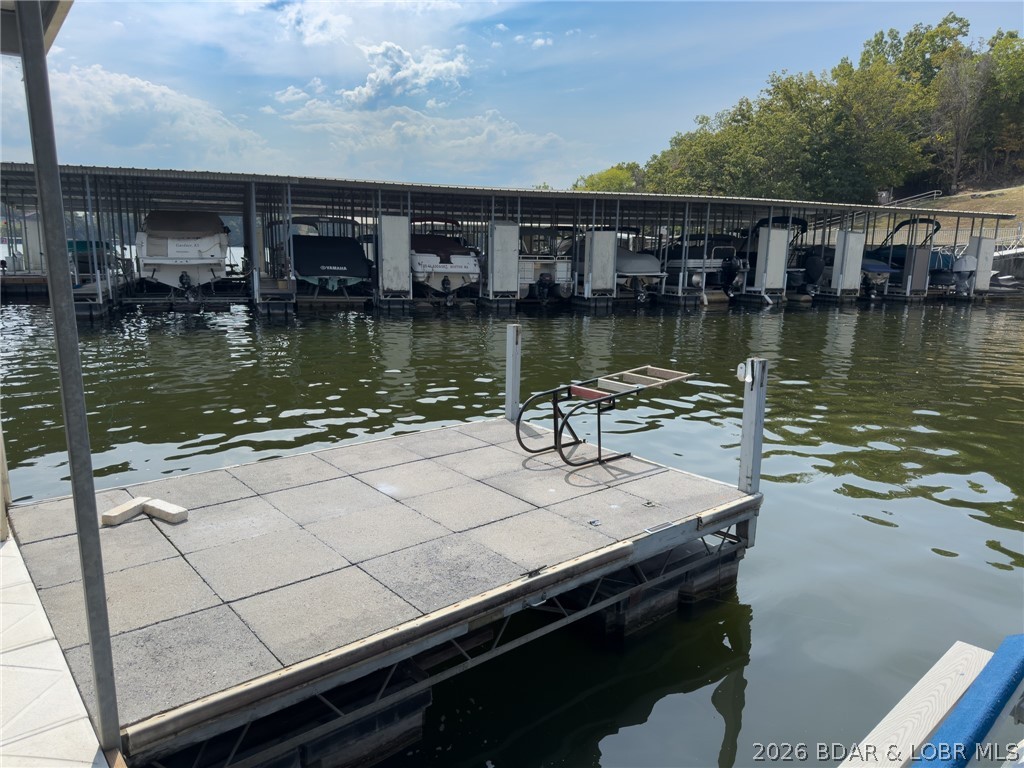 Oak Bluff Condominium - Residential