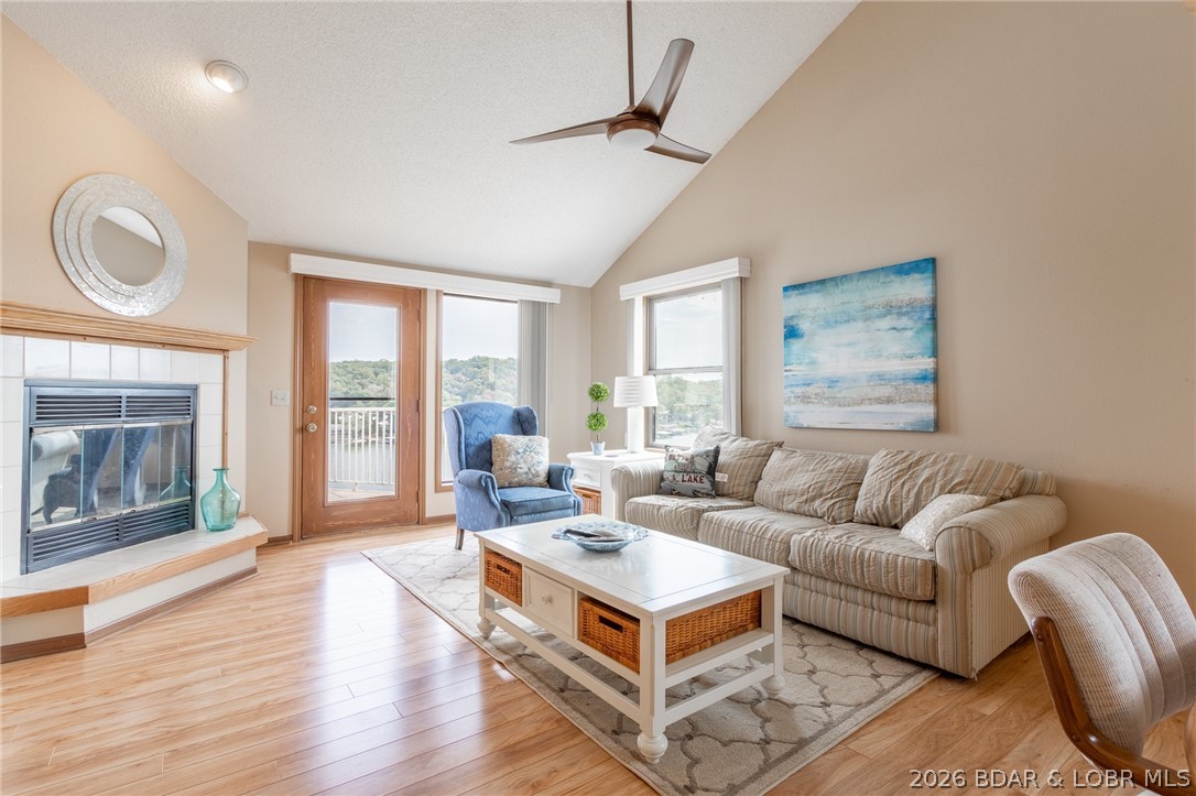 Oak Bluff Condominium - Residential