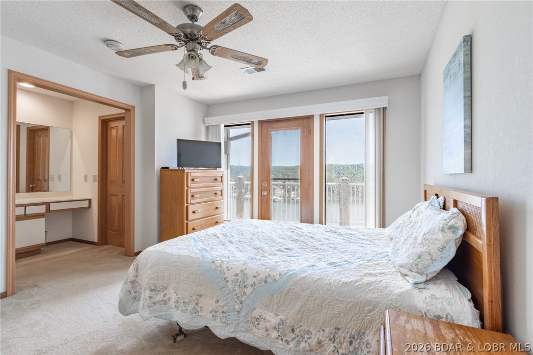 Oak Bluff Condominium - Residential