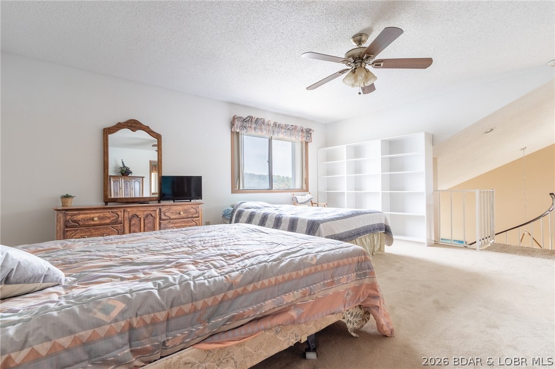 Oak Bluff Condominium - Residential