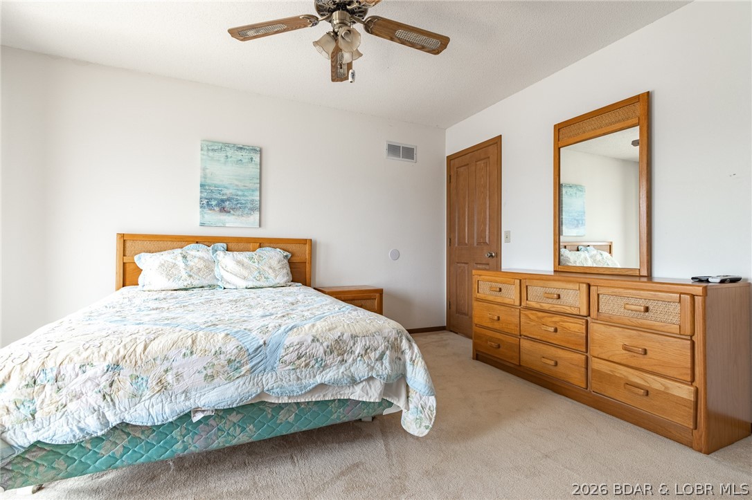 Oak Bluff Condominium - Residential