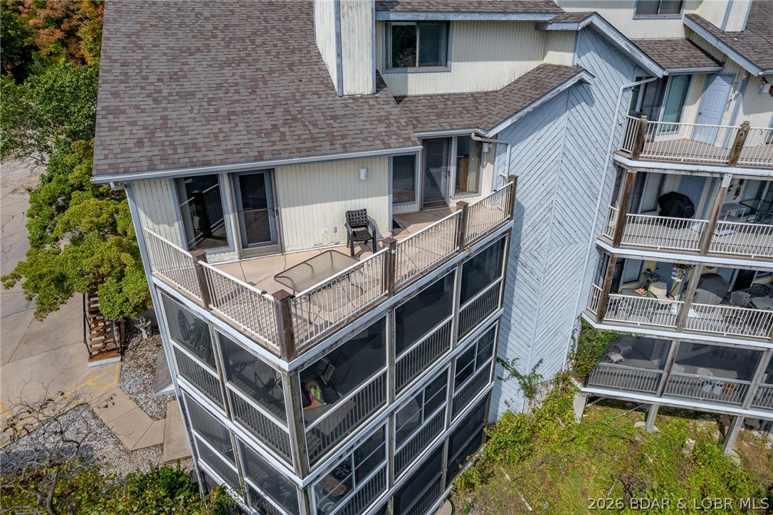 Oak Bluff Condominium - Residential