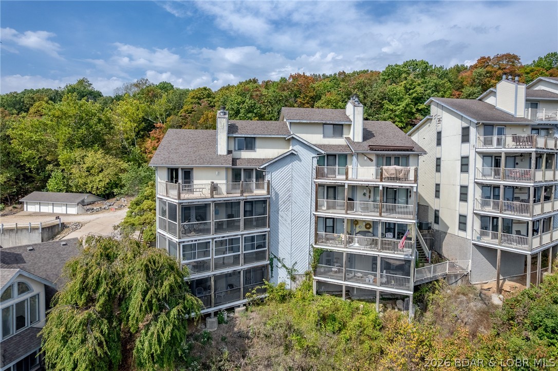 Oak Bluff Condominium - Residential