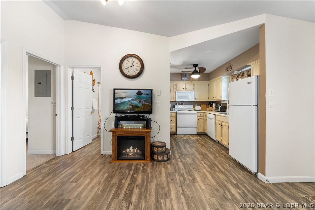 Lighthouse Landing Condominium - Residential