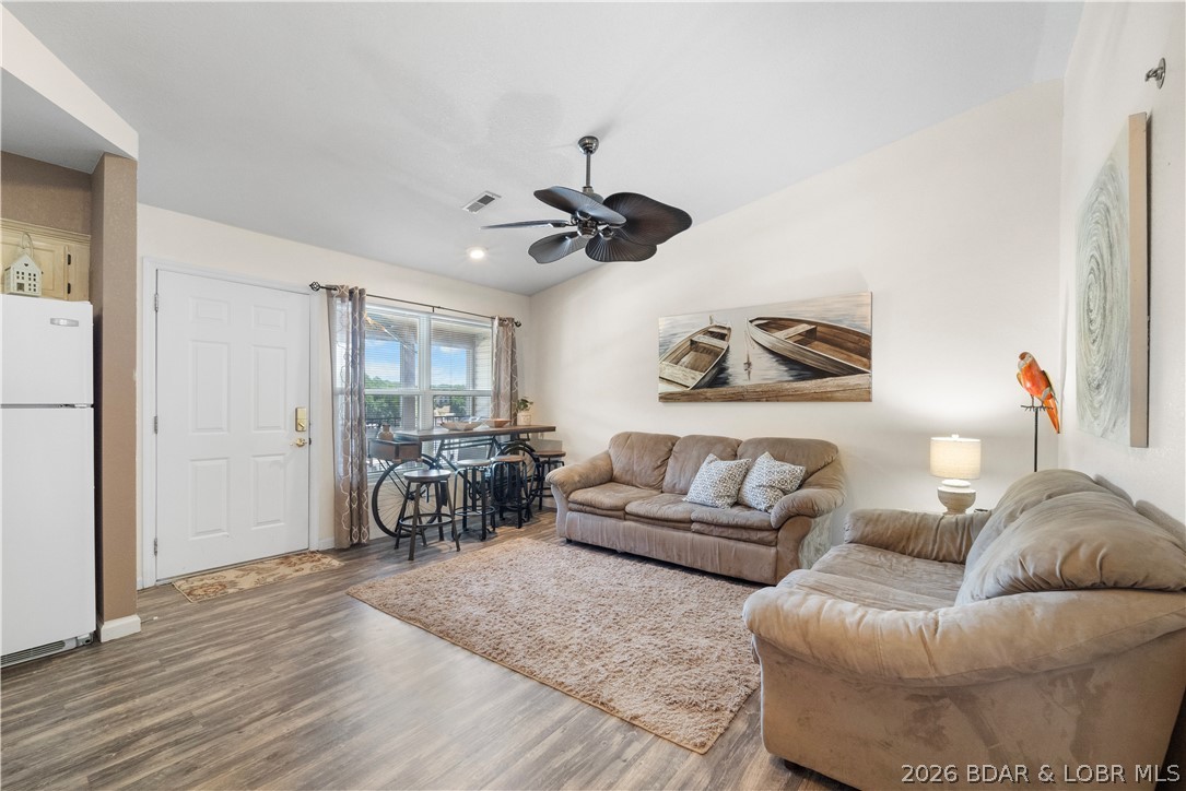 Lighthouse Landing Condominium - Residential