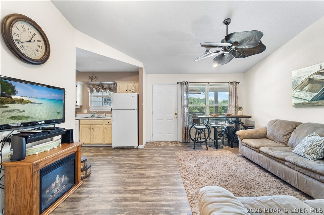 Lighthouse Landing Condominium - Residential