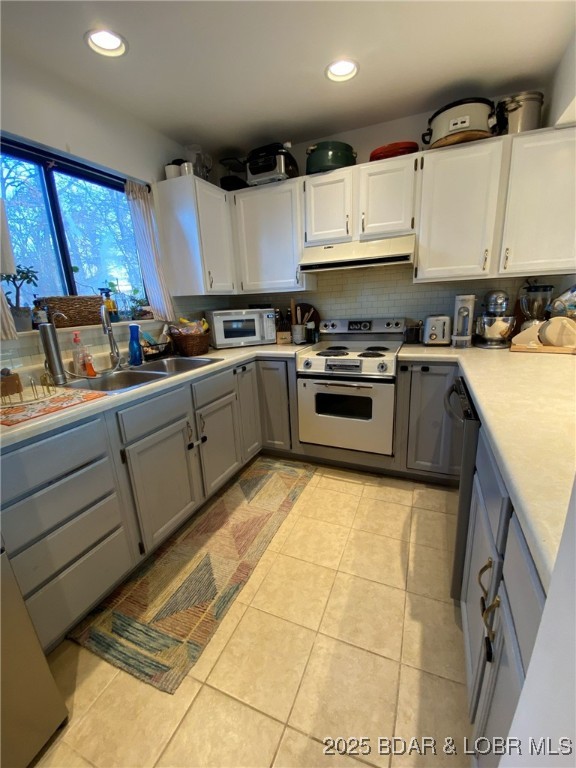 Swiss Village Condominium - Residential