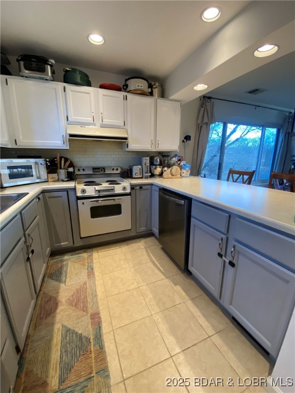 Swiss Village Condominium - Residential