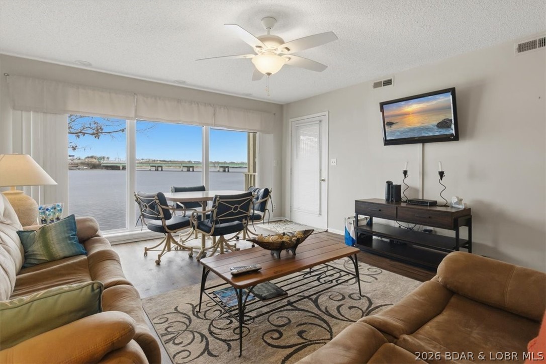 Parkside Place Condo Subdiv - Residential