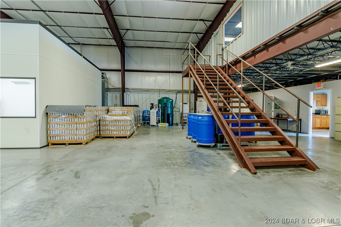 Camdenton, Missouri 65020, United States, ,Commercial,Contingent,34074