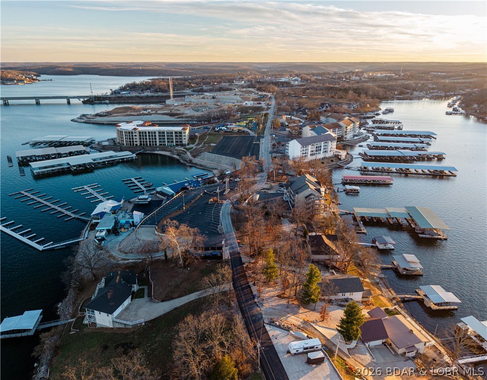 The Hamptons Condominium - Residential