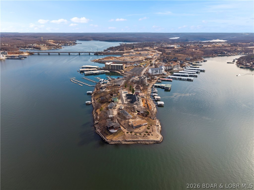 The Hamptons Condominium - Residential