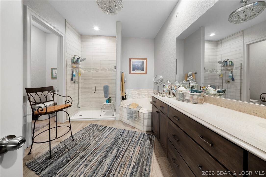 The Hamptons Condominium - Residential