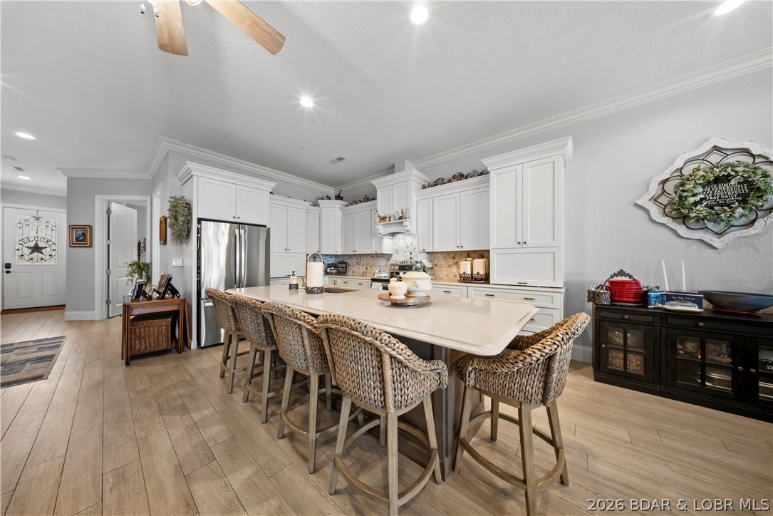 The Hamptons Condominium - Residential