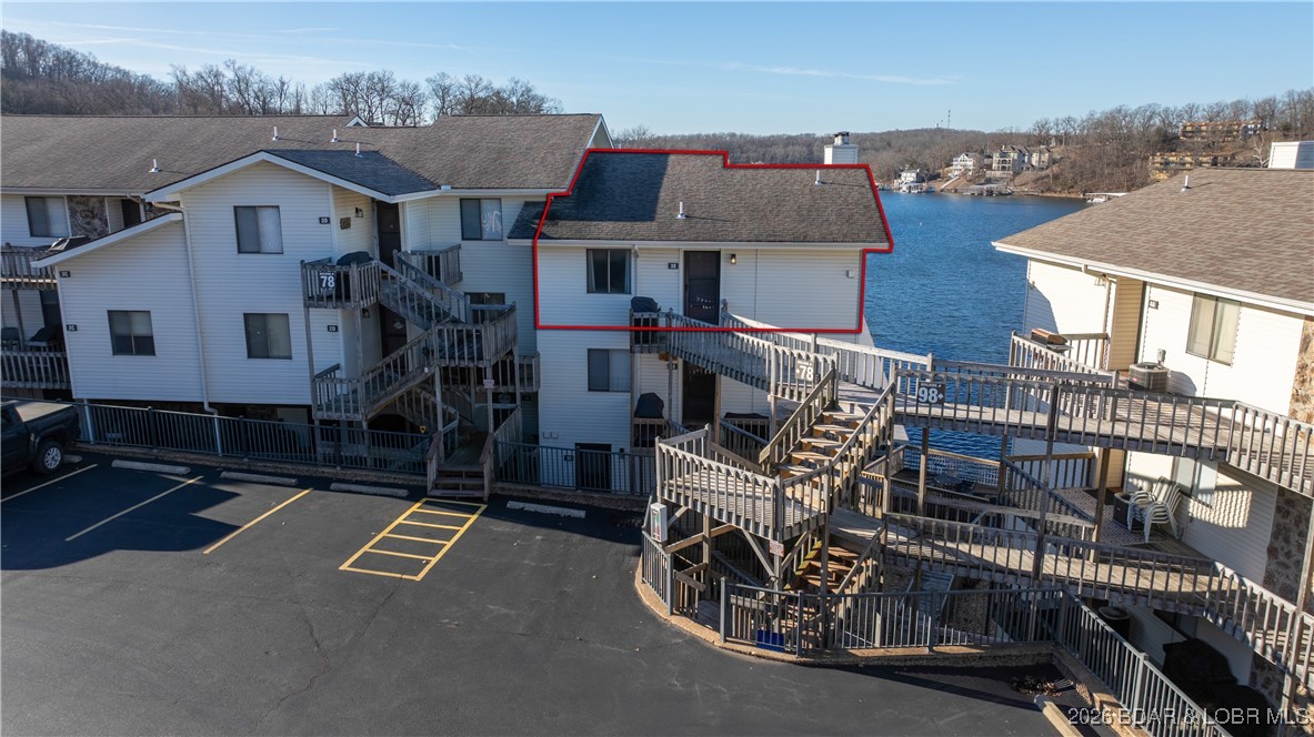 Jonathans Landing - Residential