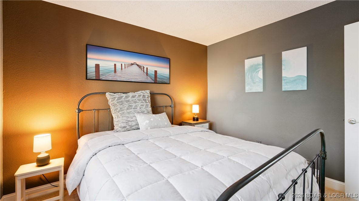 Jonathans Landing - Residential