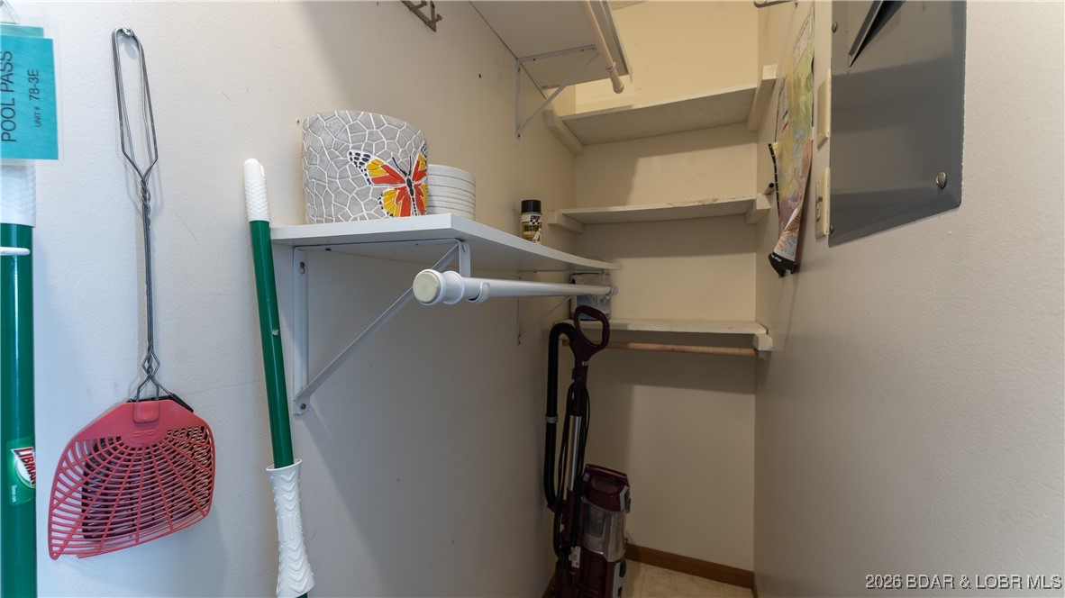 Jonathans Landing - Residential