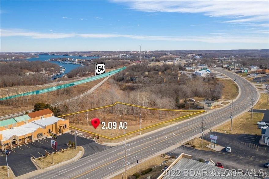 Opportunity is knocking with the price on this piece of commercial real estate at the interchange of Case Road and Hwy 54. Use the topography of this lot to your advantage of a with a multistory building, such as storage or multi level hotel. Great price, check it out!