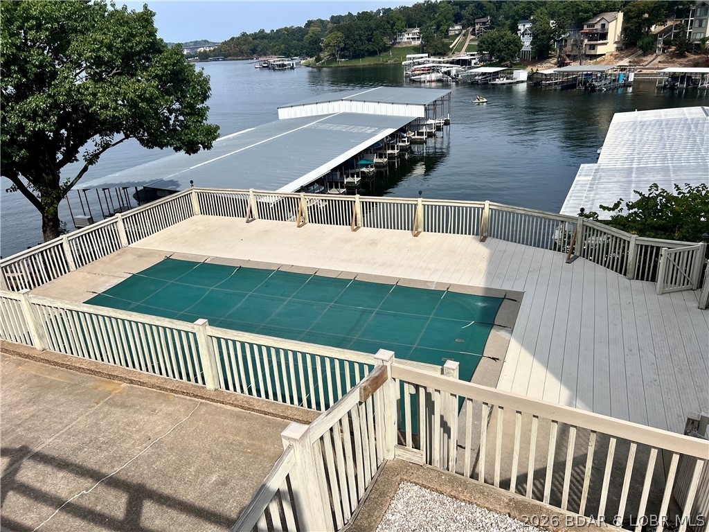 Indian Pointe Condominium - Residential