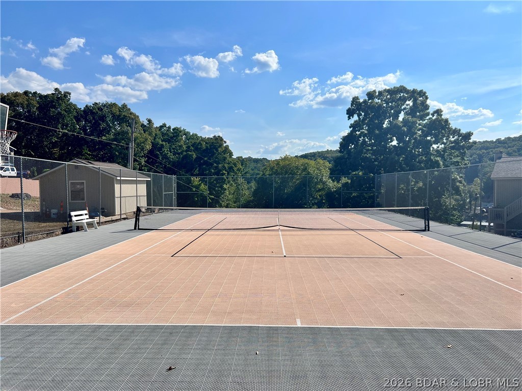 Indian Pointe Condominium - Residential