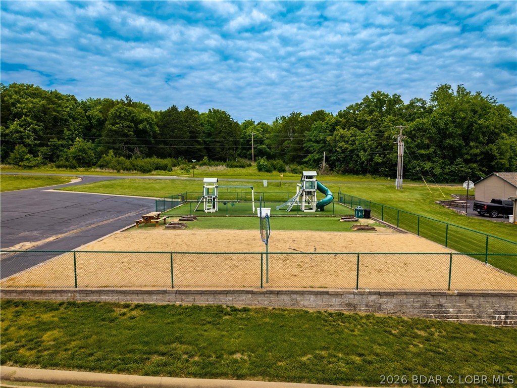 Cedar Glen Condominium - Residential