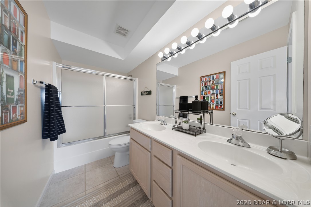 Cedar Glen Condominium - Residential