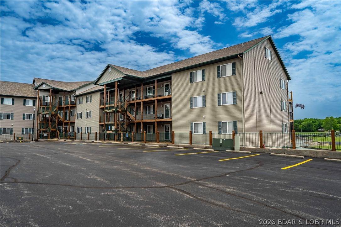 Cedar Glen Condominium - Residential